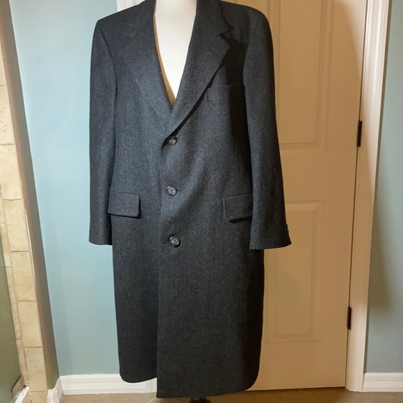 Like new Hart Schaffner Marx wool over coat trench coat